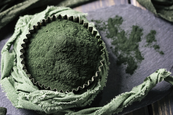 A ciência da spirulina – a alga com multibenefícios para a saúde!